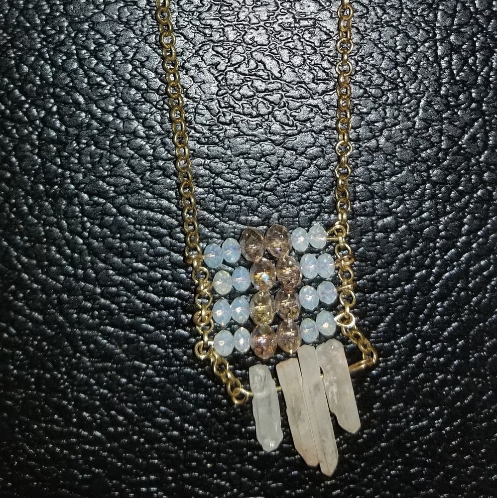 Necklace gold tone small bead square design